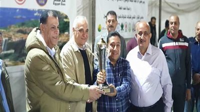 بالصور.. «ويبكو» يتوج بالدورة التنشيطية للكرة الخماسية بقطاع البترول «أسوان ٢٠١٩»