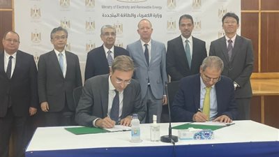 توقيع عقد إنشاء مركزى تحكم غرب إسكندرية ومركز الإشرافى