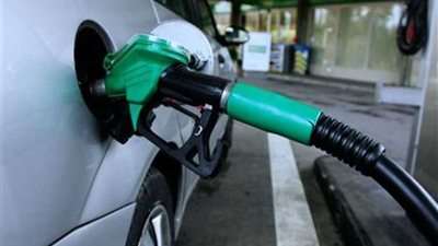 البترول : توفير بنزين 80 قريبا بمحطات الوقود الجديدة