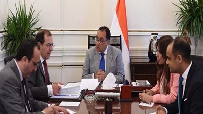 الحكومة توافق على بدء الإجراءات التنفيذية لتطبيق الهيكل التنظيمي الجديد لقطاع البترول