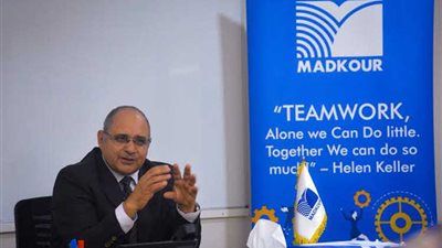 «نقل الكهرباء» تسند توريد وتركيب كابلات أرضيه جهد ٢٢٠ ك.ف. لإحلال الخط الهوائي بمحطة شرق القاهرة لـ«مدكور»