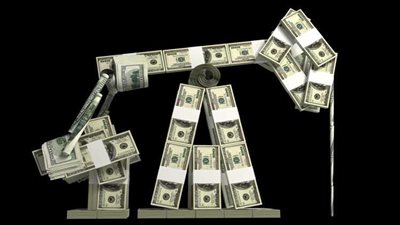 النفط يهبط لأدنى مستوي في عام بسبب كورونا