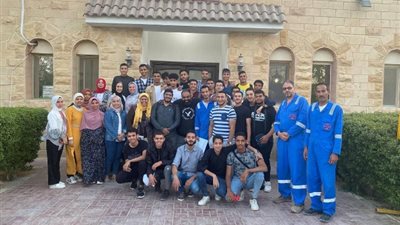 تدريب ميداني لـ 64 طالبا بحقول «خالدة» بالصحراء الغربية