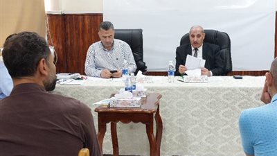 اجتماع موسع لرئيس مصر العليا للكهرباء مع قيادات قطاعى سوهاج وقنا