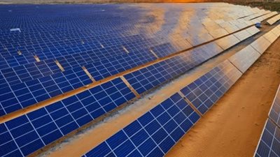 الطاقة المتجددة تحتاج إلى 1.3 تريليون دولار سنوياً بحلول 2030 لتحقيق أهداف المناخ