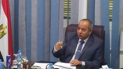 تفاصيل اجتماع رئيس مصر العليا للكهرباء مع قيادات ورؤساء القطاعات بالشركة