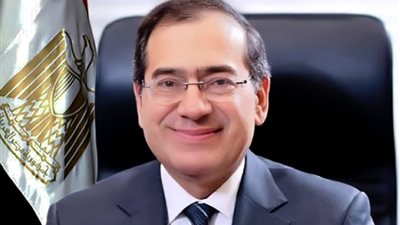 الملا:صناعة البترول لديها مسئولية وتوظف التقدم العلمى والتكنولوجى فى خفض الانبعاثات