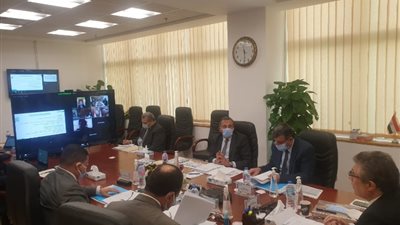 وزير البترول يترأس اجتماع مجلس إدارة جهاز تنظيم الغاز