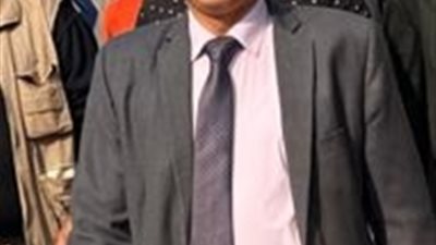 شخصية الأسبوع..ياسر حسين (النائب الضاحك)