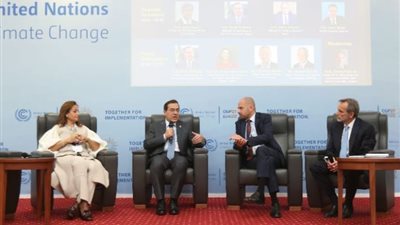 الملا: مواجهة آثار التغير المناخى تحتاج تكاتف الجميع.. الشركات والحكومات والصناعات