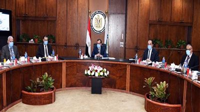 وزير البترول يعتمد أعمال الجمعية العامة لشركة صان مصر