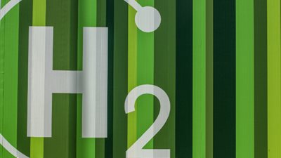 مصر تخصص أراضي «شرق النيل» لمستثمري الهيدروجين والأمونيا الخضراء