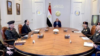 الرئيس السيسي يتابع موقف طرح الشركات التابعة للقوات المسلحة في البورصة