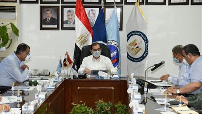 خلال اجتماع اللجنة الجغرافية.. الملا: تطوير الشركات العاملة بمسطرد ركيزة لتوفير امدادات الوقود