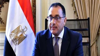 الوزراء: حظر حركة المواطنين على الطرق العامة من 7 مساء إلى 6 صباحا
