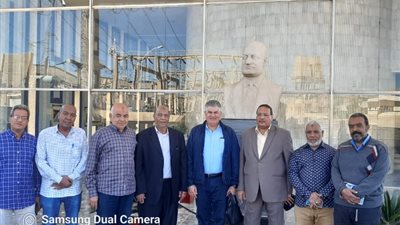 رئيس المحطات المائية للكهرباء يستقبل نجل الرئيس عبد الناصر وزوجته