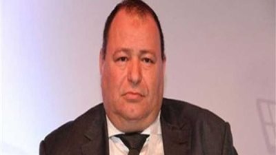 بعد عدم استثنائهم من قرار حظر التجوال.. ما مصير موظفى الورادى والنوبتجيات بشركات الكهرباء ؟