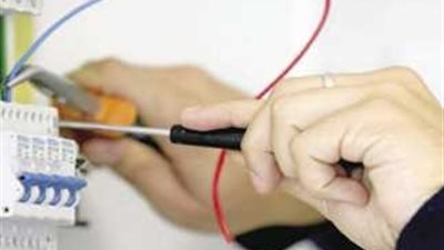 طاقة النواب:سرقة التيار وراء أزمة ضعف الكهرباء