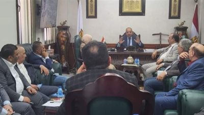 بعد زيادة المخصصات مليار جنيه..رئيس القناة يلتقى أعضاء النواب والشيوخ بالشرقية