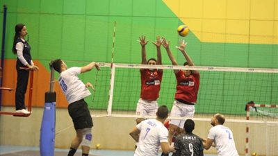 «الأهلى» يهزم «مصر للبترول» 0/3 فى دورى رجال الطائرة