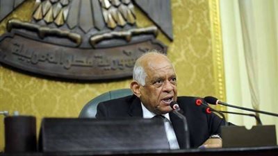 البرلمان يوافق على التعاقد مع شركات إيجاس وإكسون موبيل وثروة وأيوك وبي بي للبحث عن الغاز والزيت