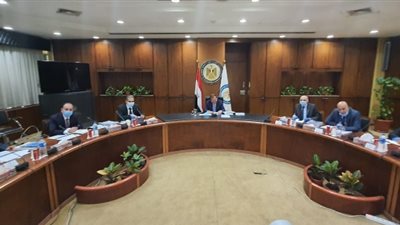 وزير البترول يرأس أعمال الجمعيات العامة لشركات القاهرة