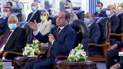 الرئيس السيسي يوجه باستمرار صرف منحة العمالة غير المنتظمة لنهاية العام