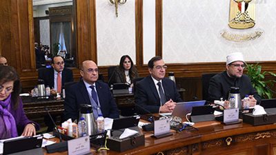 مجلس الوزراء يوافق على 13 مشروعا لاتفاقيات التزامات بترولية
