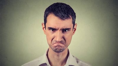 لماذا تم التجديد ٦ أشهر فقط لبعض القيادات بشركة 