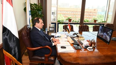 المهندس طارق الملا يرأس الجمعية العامة لشركتي البرلس ورشيد للبترول