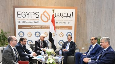 وزير البترول يبحث مع رئيس «أكسنس » عدداً من مشروعات التعاون المشترك علي هامش فعاليات «إيجبس 2023»