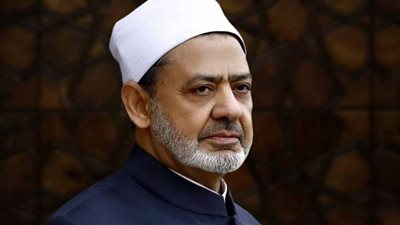 شيخ الأزهر: لا نقبل بأن تكون رموزُنا ومقدساتُنا ضحيةَ سوق السياسات والصراعات الانتخابية