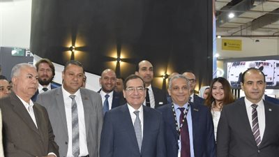 وزير البترول يزور جناح مودرن جاس بمعرض إيجبس ٢٠٢٣