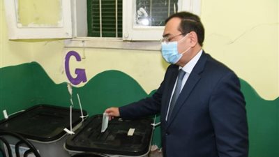 وزير البترول: المشاركة الإيجابية فى اختيار النواب مسئولية والتزام