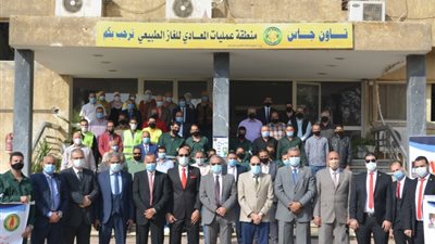 بالصور.. العاملون بـ«تاون جاس» يشاركون بقوة في إنتخابات مجلس النواب