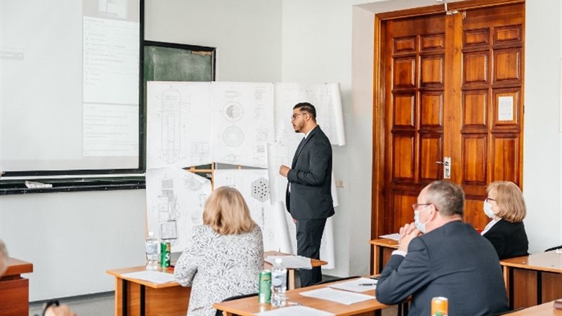 عالم الطاقة