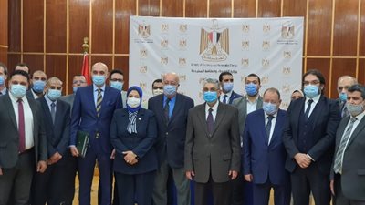 431 مليون جنيه لتوريد وتركيب أجهزة معوضات لمحطة محولات العوينات الرئيسية