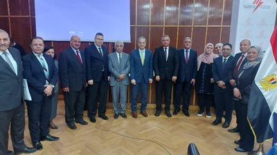 ١٩٨ مليون جنيه..وسط الدلتا لإنتاج الكهرباء تستعرض موازنتها  للعام المالى الجديد