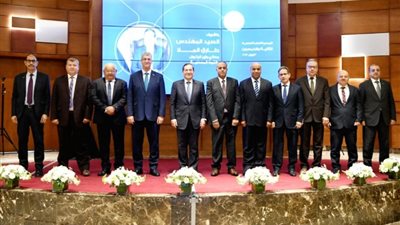 وزير البترول يعتمد نتائج أعمال عمومية بتروجيت عن العام المالى الماضى