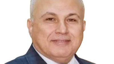 بعد إستغاثات نقص الأدوية..رئيس « الخدمات الطبية» يطمأن العاملين بقطاع الكهرباء