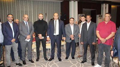بحضور شحاتة.. «إبسكو» تنظم افطار جماعي للعاملين بالشركة.. صور
