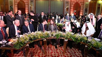 وزير البترول يشارك دولة الكويت احتفالاتها الوطنية