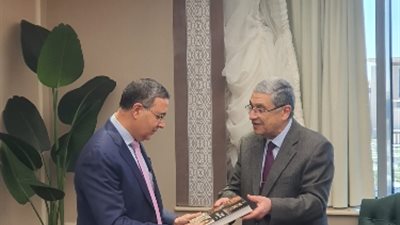وزير الكهرباء يستقبل سفير الهند بالقاهرة والرئيس التنفيذى لشركة L&T الهندية