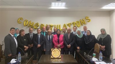 مجلس إدارة«نقل الكهرباء»يحتفل بإختيار «مشالى» رئيسا لمنظمة مشغلي وناقلي  الشبكات بحوض المتوسط