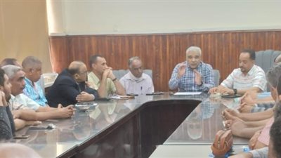 تنفيذا لتوجيهات«صدقى»..«عطا» يترأس اجتماع موسع لمسئولى الضبطية القضائية بسوهاج