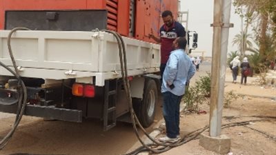 منذ الأمس..قيادات «كهرباء أسوان» يتابعون أعمال تأمين التغذية لمدينة أبو سمبل