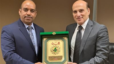 «بتروتريد»تكرم «مهلل»بعد انتدابه  مشرفا على المراجعة الداخلية ب«وزارة البترول»