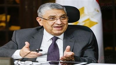 وزير الكهرباء لرئيس «عالم الطاقة»:مش بنألف فى تخفيف الأحمال..وكلنا فى مركب وحدة