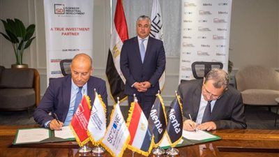 بإستثمارات 5 مليون دولار و250 فرصة عمل..توقيع عقد تخصيص أرض لمصنع «ميانتا» الفرنسي