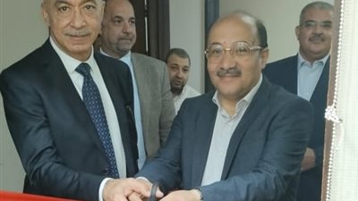 رئيسا«مصر للبترول»و«ميدتاب»يفيفتتحان معرض للزيوت